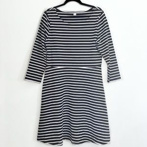 Fit and Flare Old Navy Dress Striped Summer Large